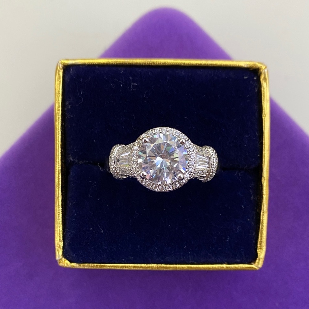 💛 Classic 925 Round CZ Solitaire Ring | Timeless Sparkle | Bridal Statement